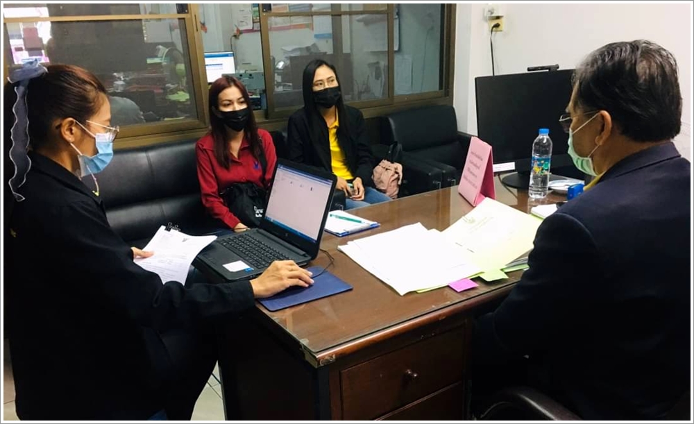 ﻿สำนักงานบังคับคดีจังหวัดนครราชสีมา สาขาบัวใหญ่ จัดโครงการไกล่เกลี่ยทั่วไทยร่วมใจช่วยเหลือลูกหนี้ที่ได้รับผลกระทบจากไวรัสโคโรนา 2019 (COVID - 19) ได้สำเร็จทุนทรัพย์กว่า 2 ล้านบาท